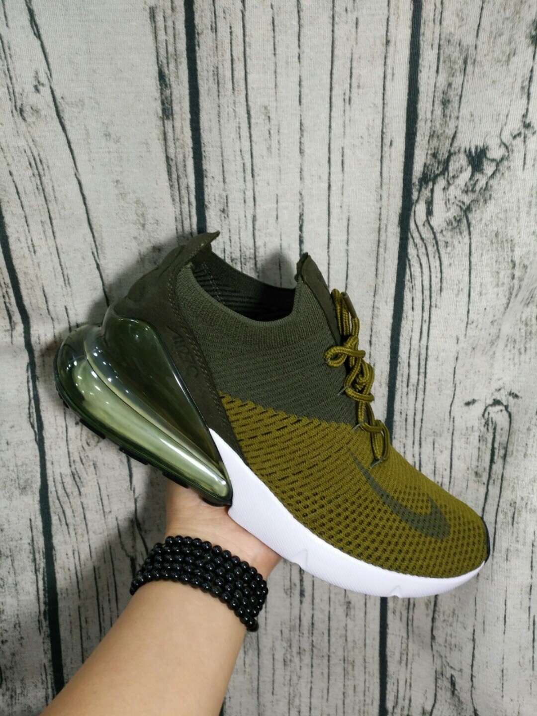 nike 27c green