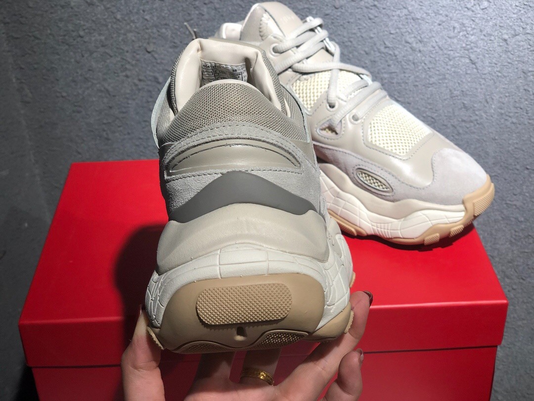Hugo boss dad shoes