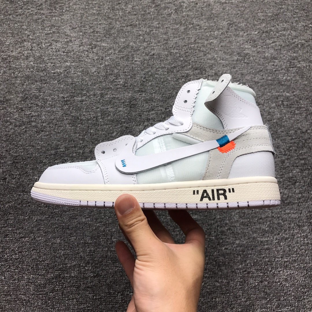 nike leather upper shoes