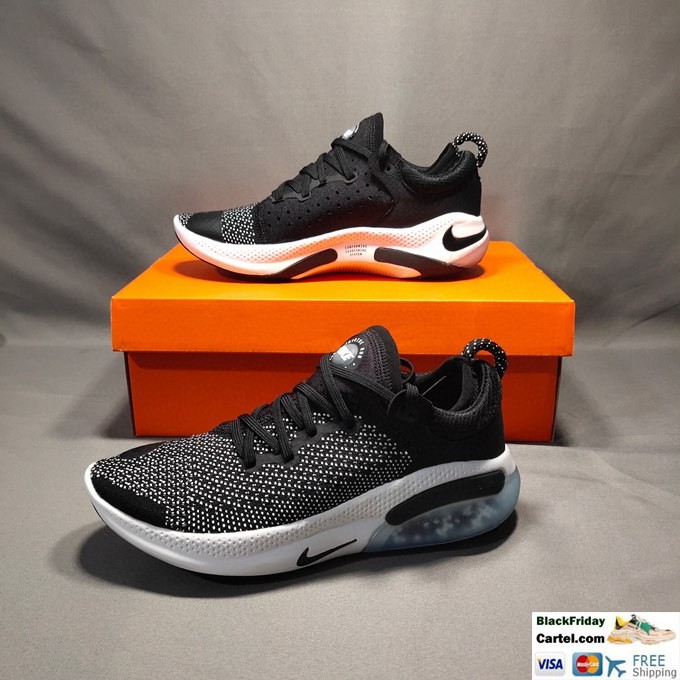 mens running shoes black friday