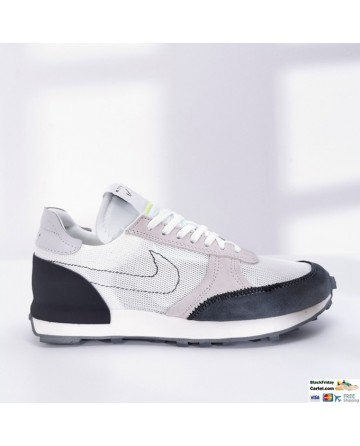 Nike Daybreak White & Black Low-top Sneakers