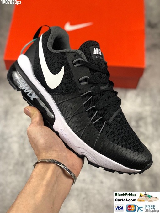 black friday vapormax